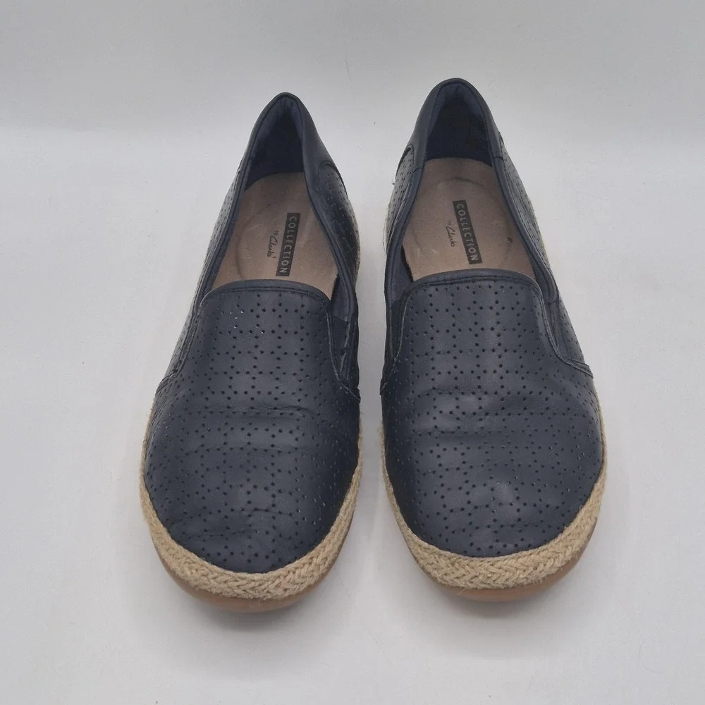 Clarks Collection Shoes Womens Size 8.5 Navy Perforated Espadrille Slip On‎ Flat